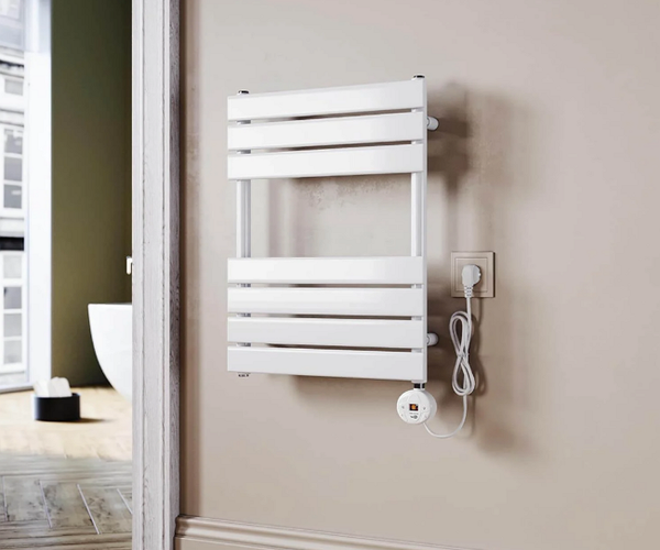 Chauffe-serviettes, 150 W à température constante pour salle de bain - Fixation murale en alliage d'aluminium - Étagère de rangement avec minuterie (câblé blanc