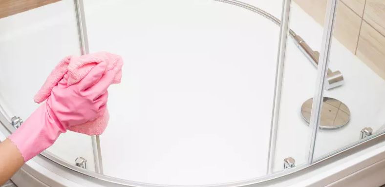 Comment Nettoyer une Cabine de Douche | Sirhona.fr