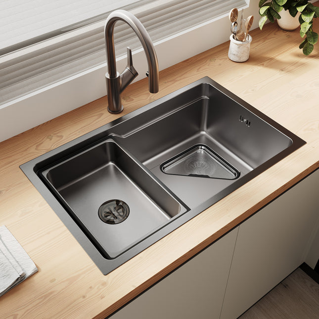 Évier de cuisine en acier inoxydable 304 SUS à 1 cuve, évier encastrable à une cuve avec panier à déchets triangulaire côté étroit, Noir, 70×43cm